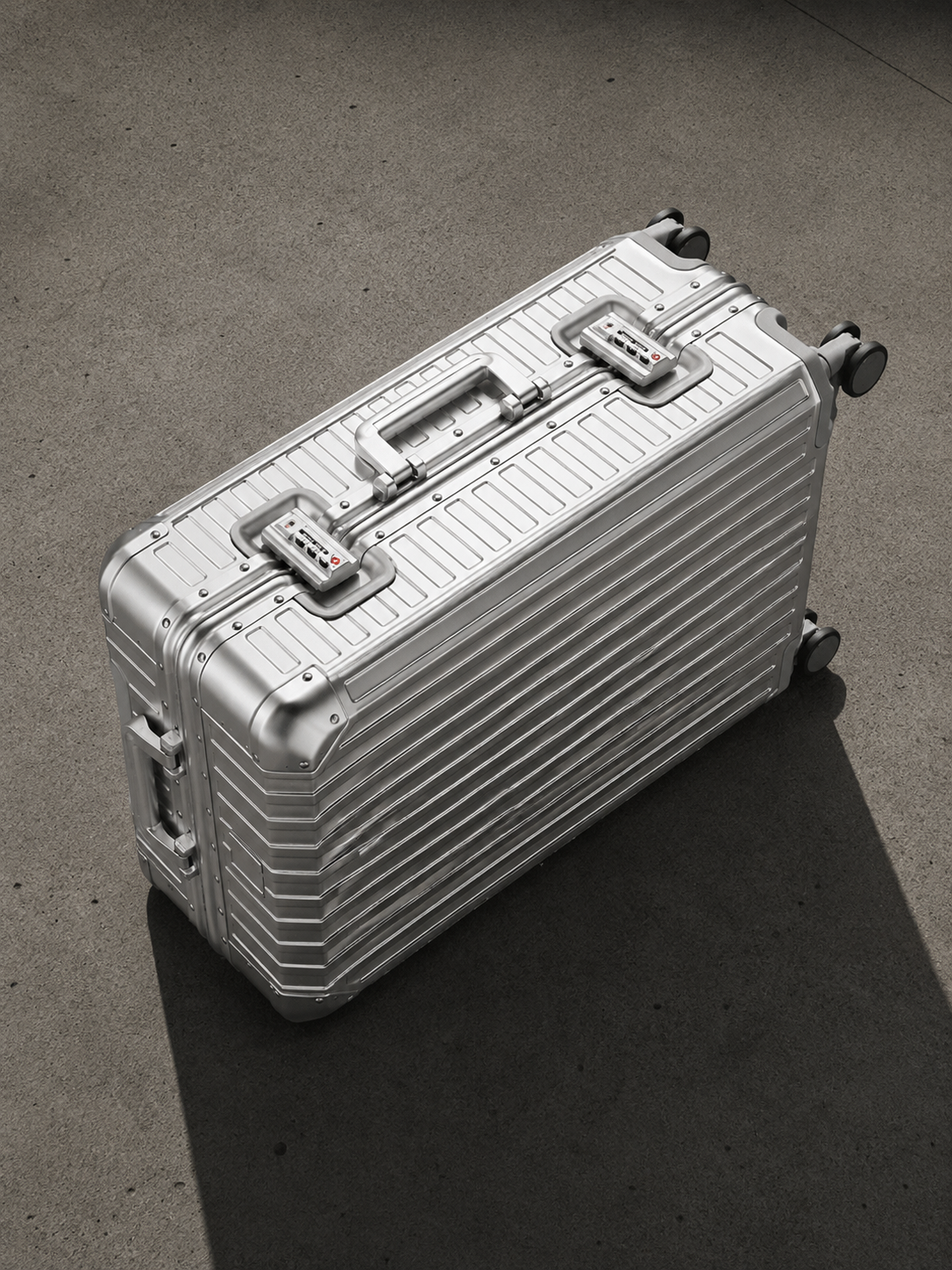 STRØM ALUMINIUM